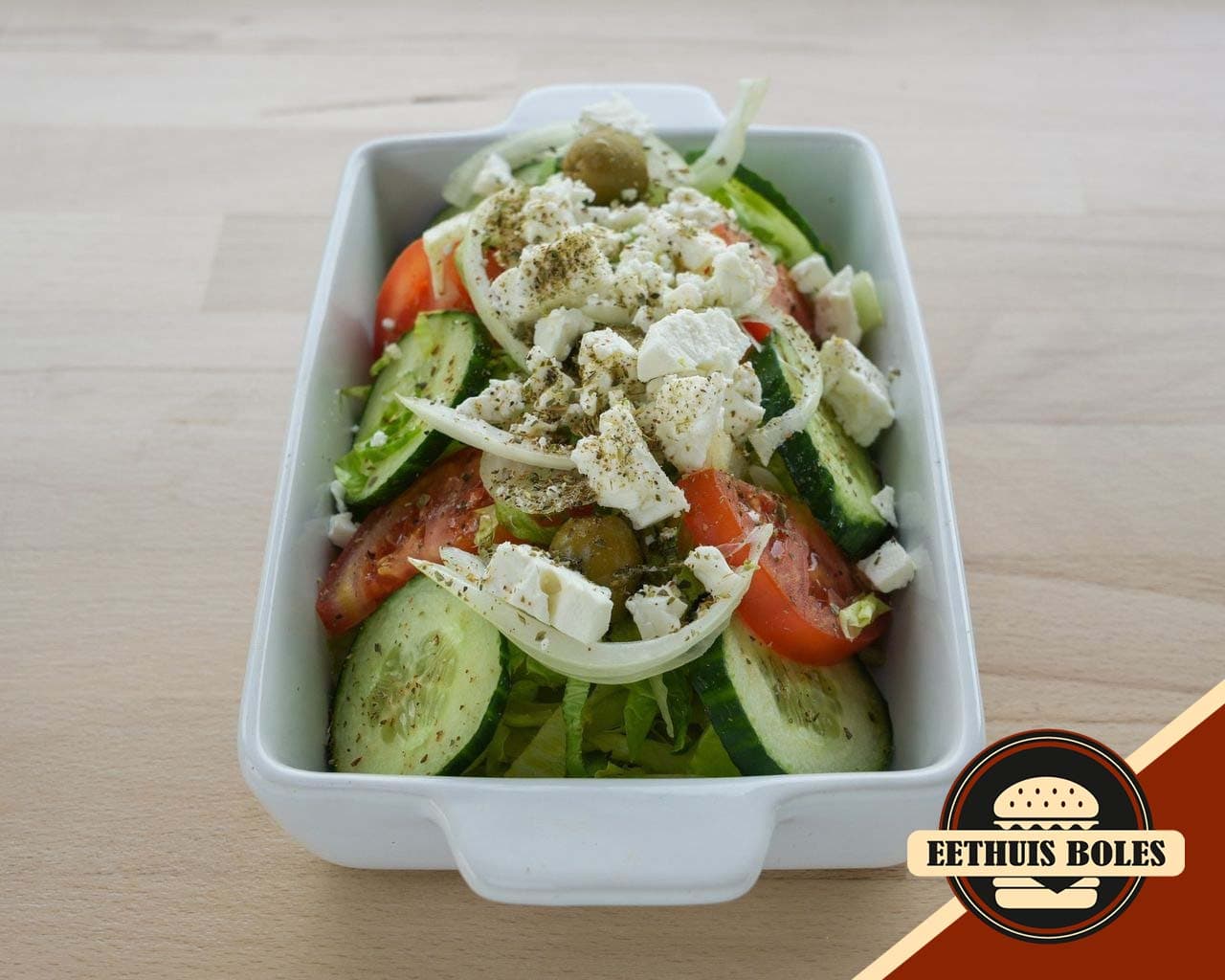 Griekse salade van Eethuis Bol'Es in Schiedam